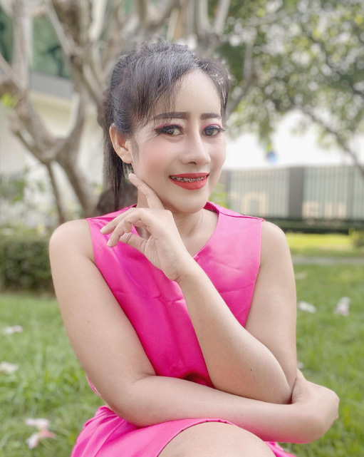 หนูรัตน์ ศัลยกรรม