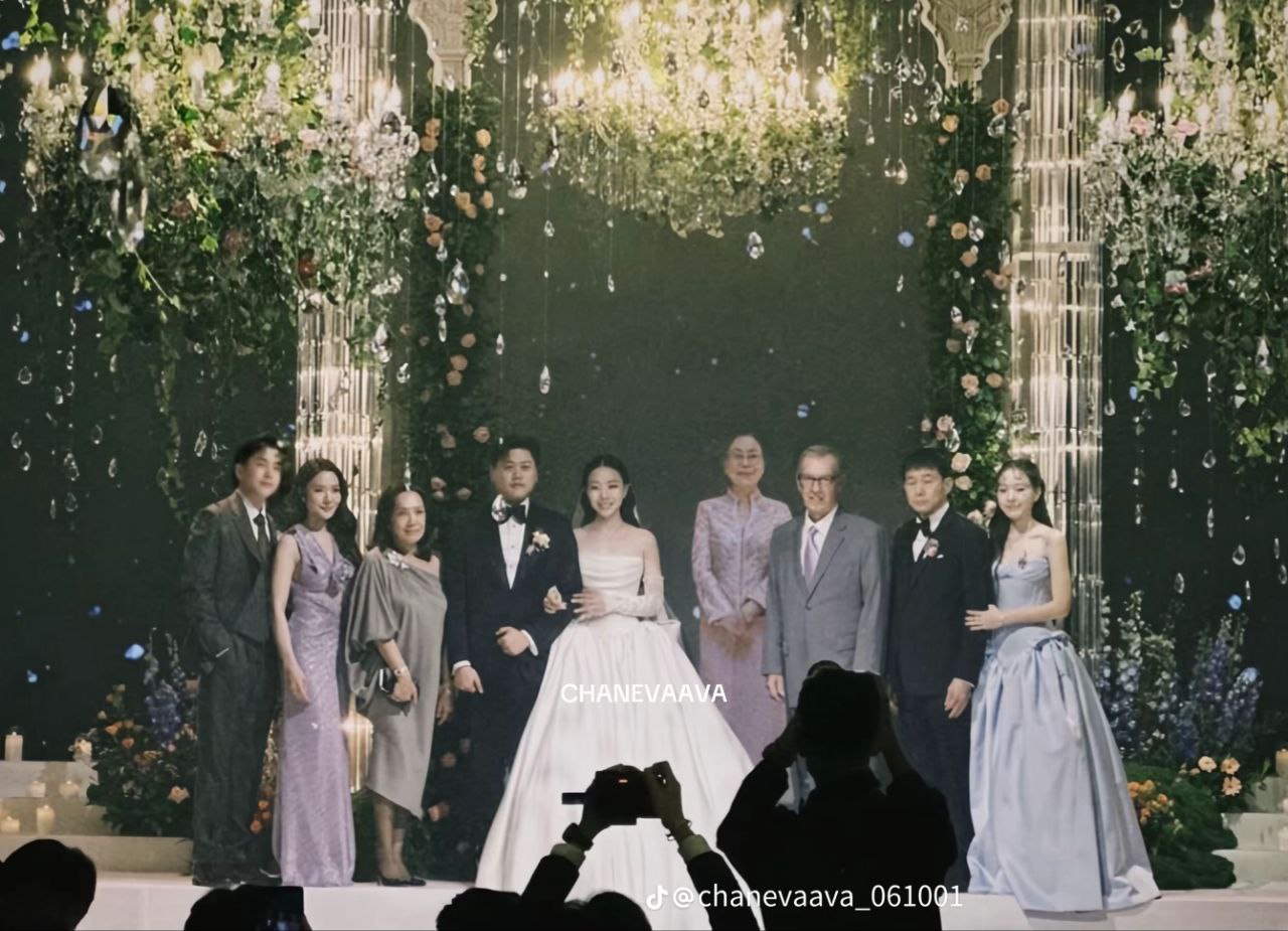 ลูกน้ำ พี่สาว นนกุล ชานน แต่งงาน พา คุณแม่เพ็กแฮ ร่วมส่งตัวเจ้าสาว