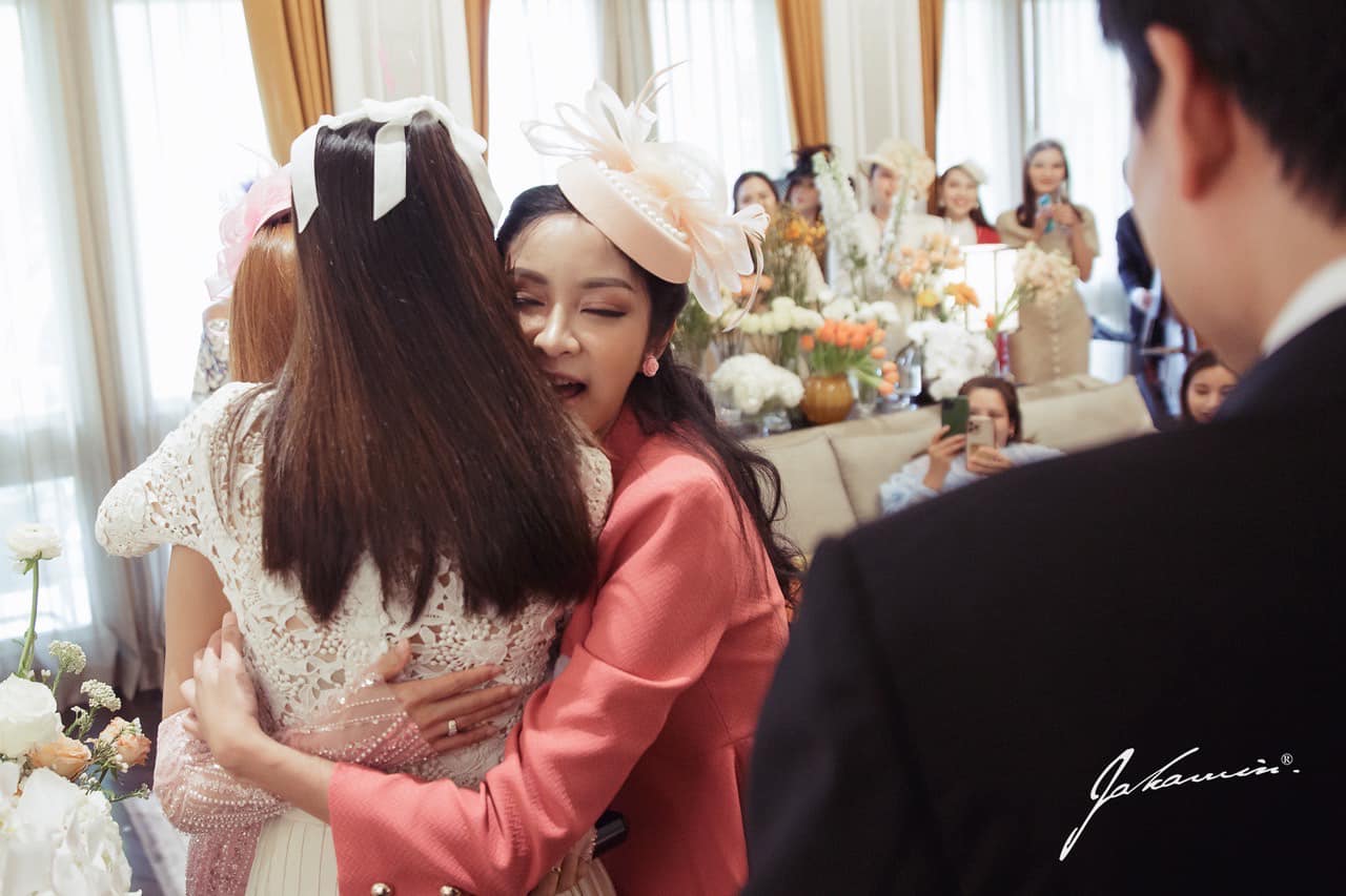 ปอย ตรีชฎา