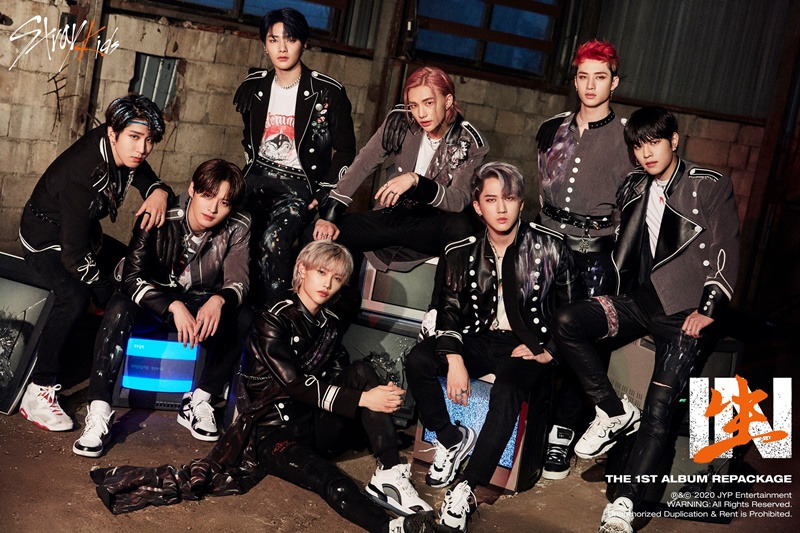 Stray Kids