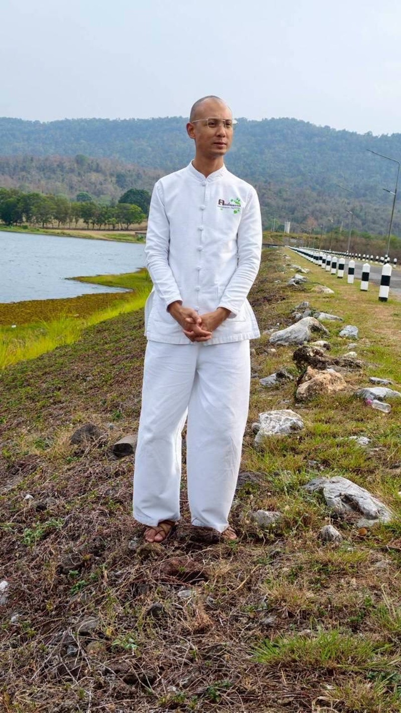 อ.เบียร์ คนตื่นธรรม