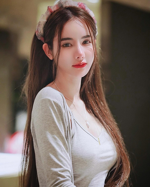 เกลิน ธัญรดี ประวัติ