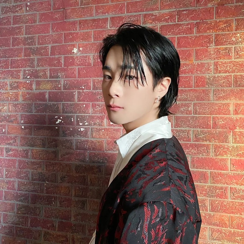 มุนบิน moonbin astro