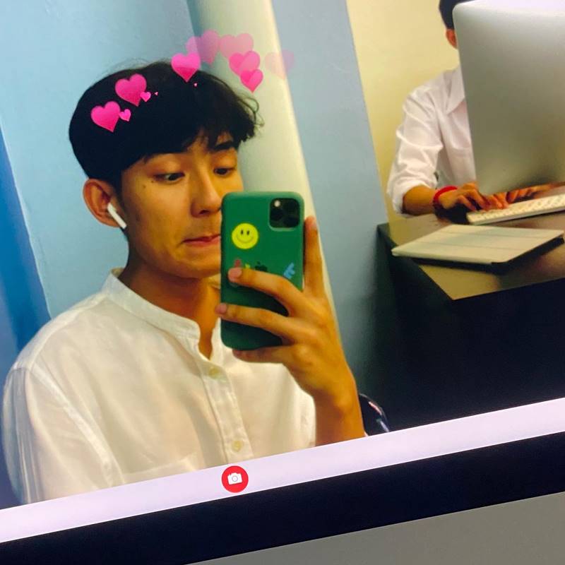 เฟิร์ส อนุวัตน์