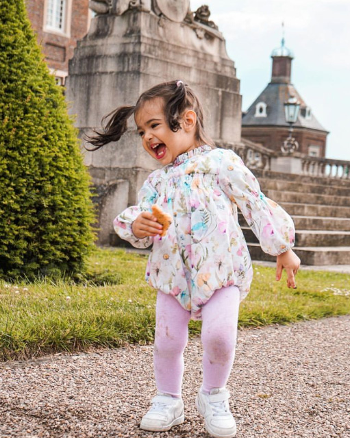 น้องวาเลนติน่า ลูกสาว เอส กันตพงศ์