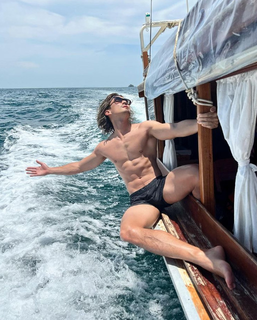 ดิว เดอะสตาร์ 9