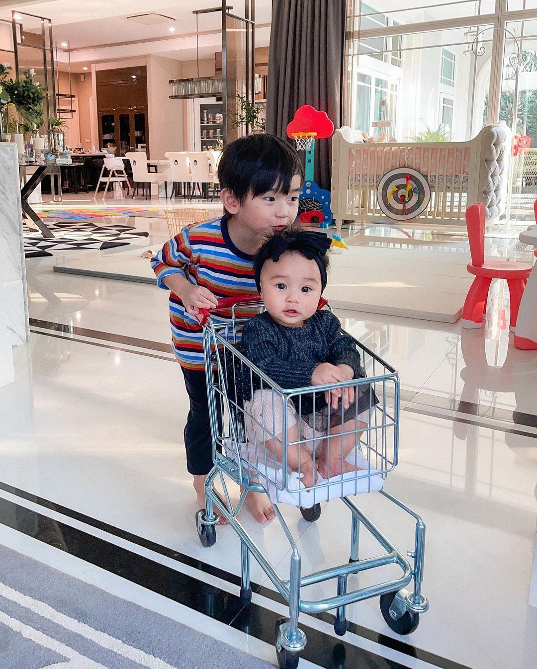 น้องอคิณ น้องลลิณ