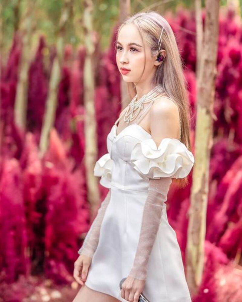 แฮนน่า 4EVE