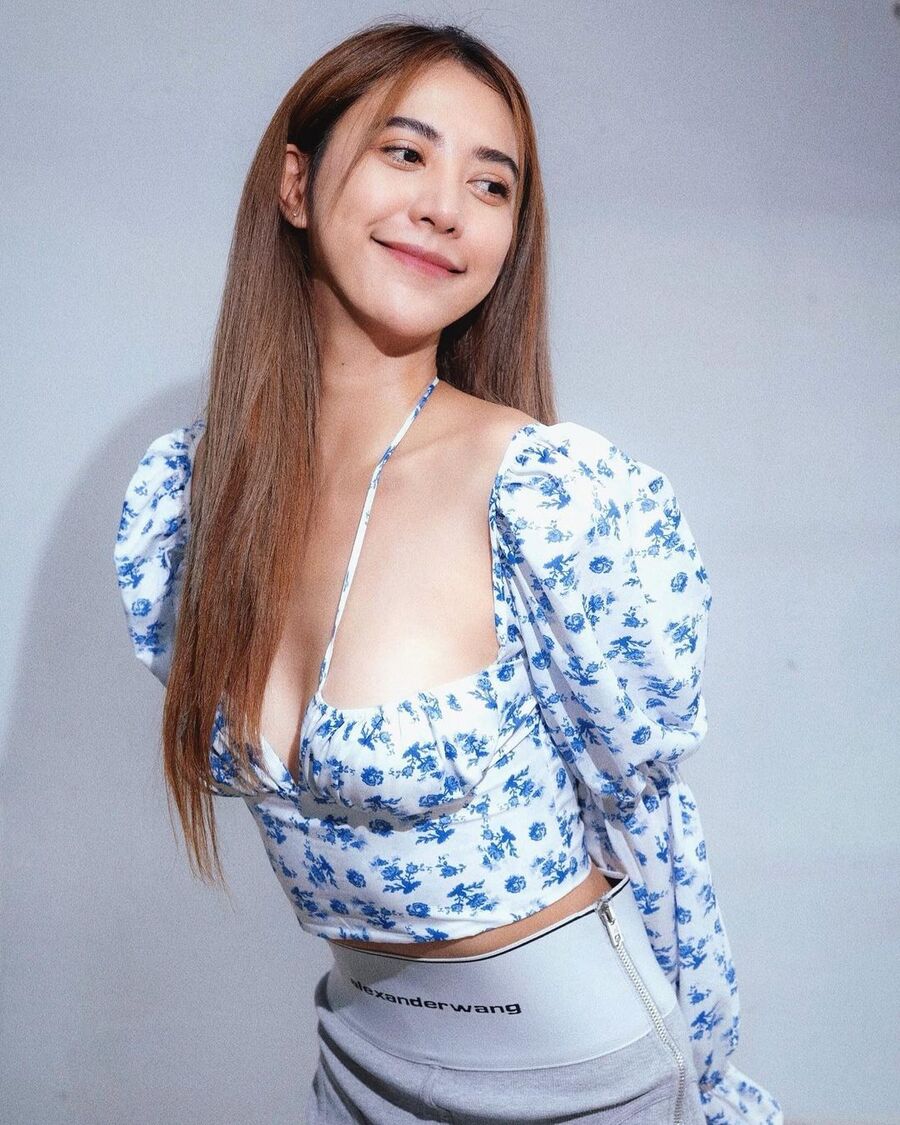 น้ำหวาน รักษ์ณภัค