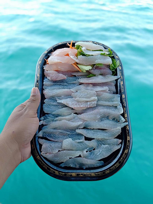 ตกปลาหมึกพัทยา