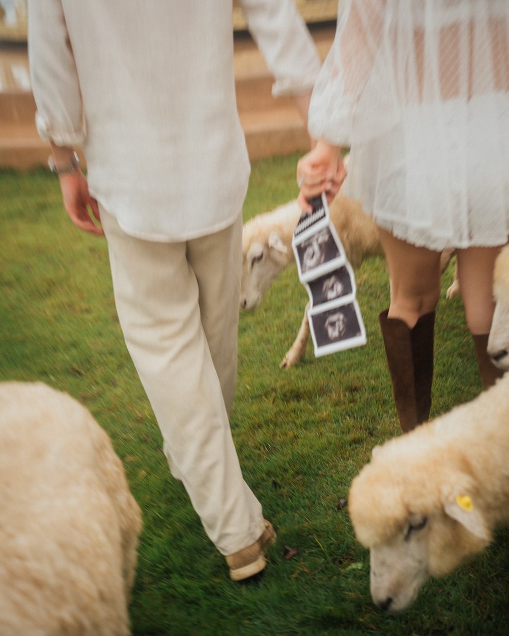 เจมส์ จิรายุ อวดภาพอัลตราซาวด์ ประกาศข่าวดีรับวันแม่ ภรรยาท้องแล้ว