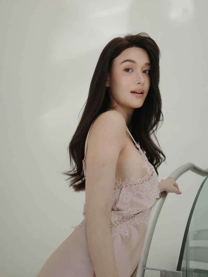 แจ็คกี้ ชาเคอลีน