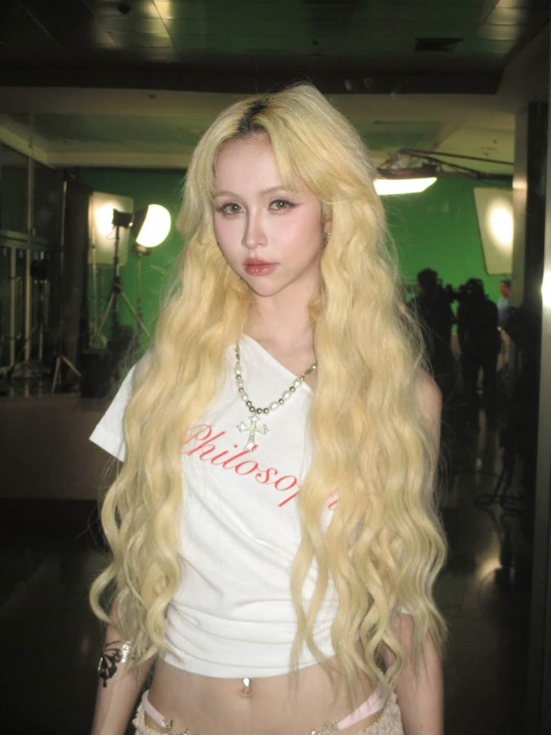  แฮนน่า 4EVE โพสต์ภาษาลาวส่งสารถึงโลก