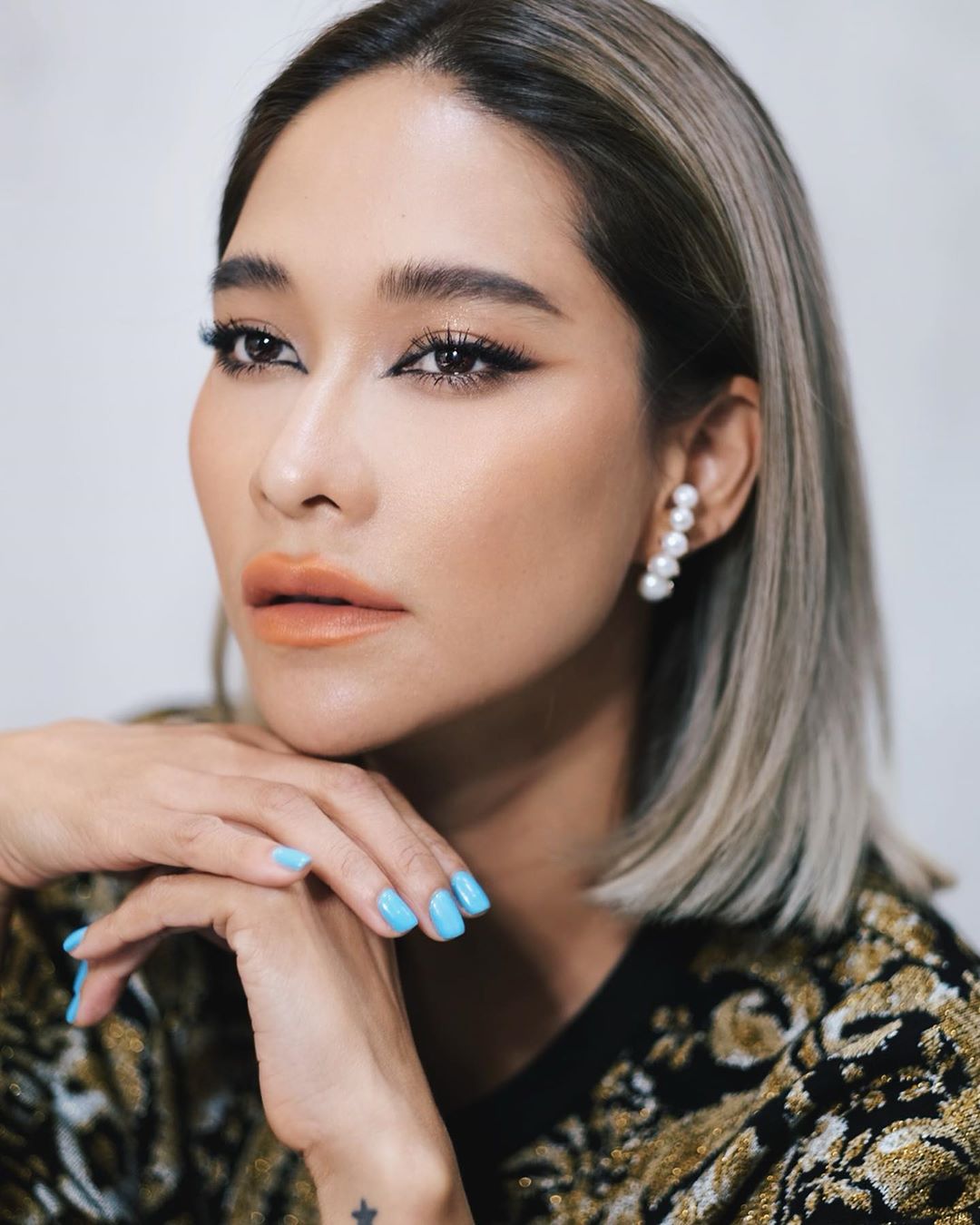 พลอย เฌอมาลย์