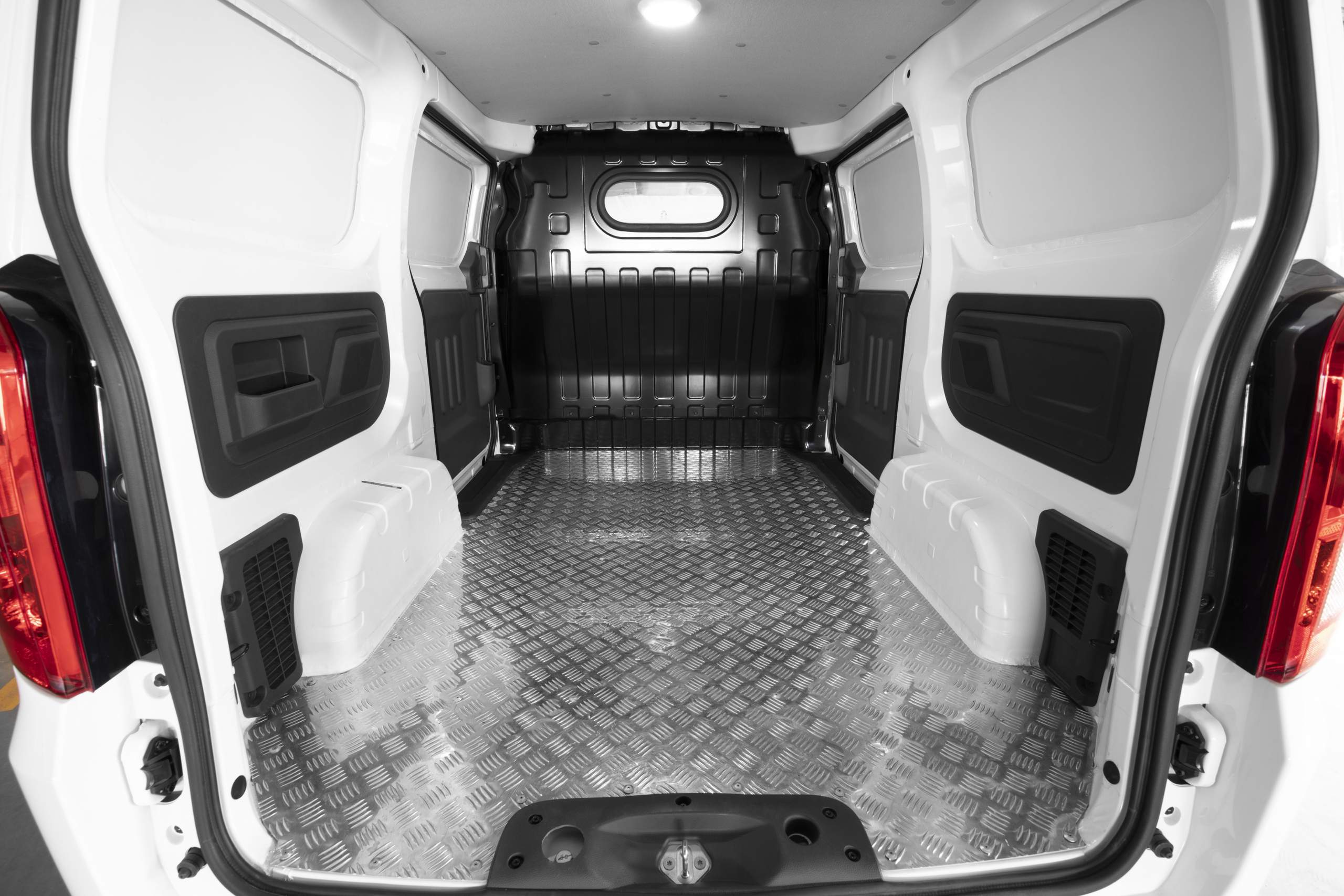 byd t3