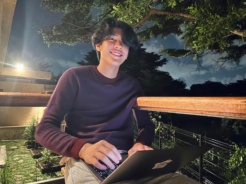 น้องคุน ลูก เคน ธีรเดช