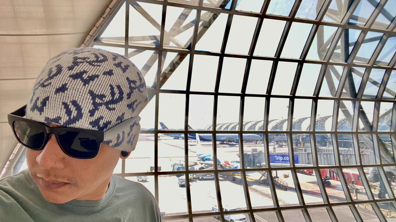 จั๊กกะบุ๋ม เชิญยิ้ม