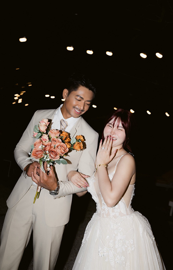 เอ๋ มิรา ชลวิรัล