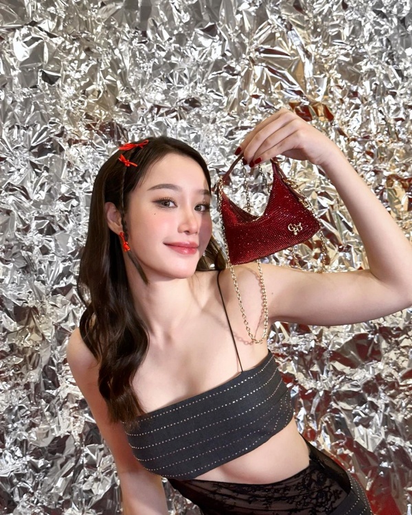 เบล ณัฐสิมา ศิริสุนทร