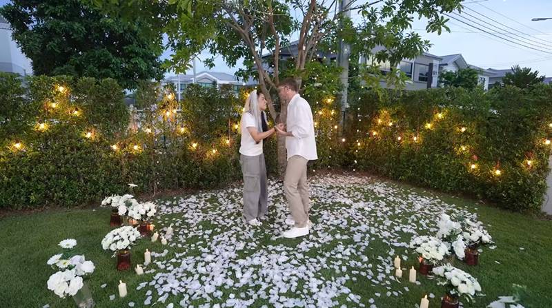  เนท My Mate Nate คุกเข่าขอแฟนสาวแต่งงาน