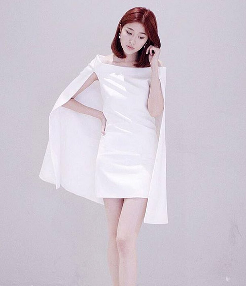 แก้ว จริญญา