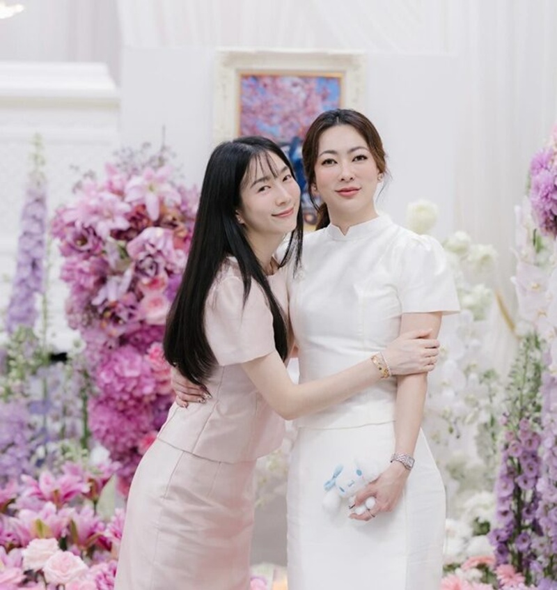 เกิร์ล พี่สาว เกรซ ชลิตา