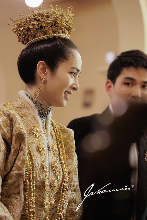 ปอย ตรีชฎา ชุดแต่งงาน