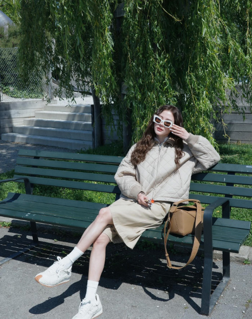 ใบเฟิร์น พิมพ์ชนก แฟชั่น