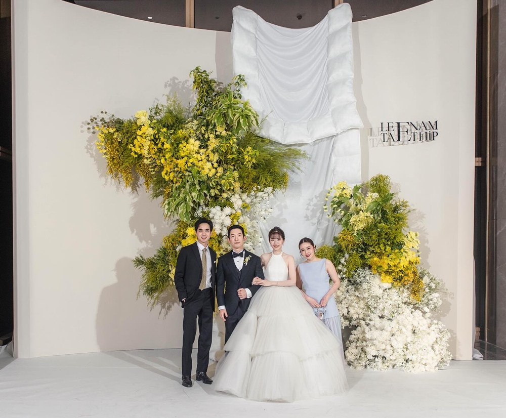 บรรยากาศงานแต่ง น้ำ กัญญ์กุลณัช วิวาห์หวาน ชุดเจ้าสาวอลัง