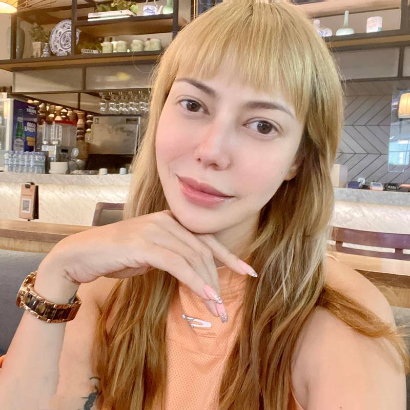 โอเด็ต เฮนเรียต แจ็คโคมิน,ไฮโซปอ