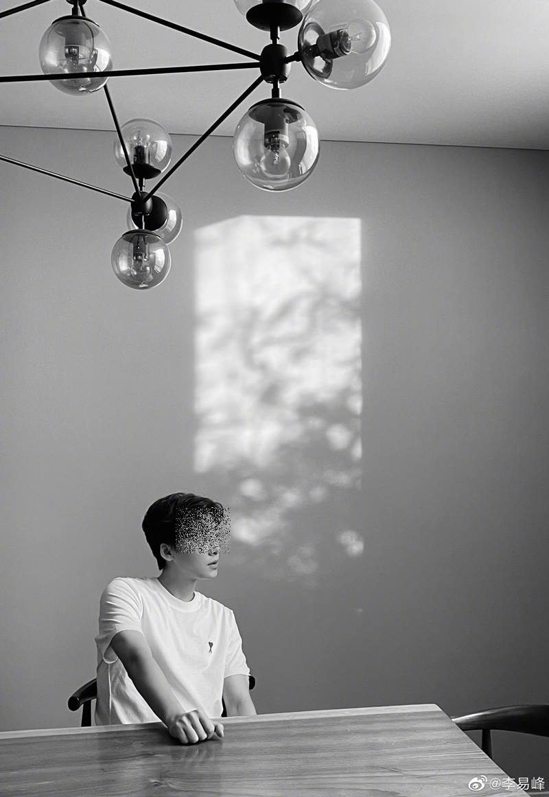 หลี่ อี้เฟิง