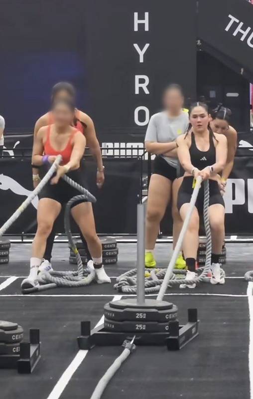 ชมพู่ ลงแข่ง HYROX