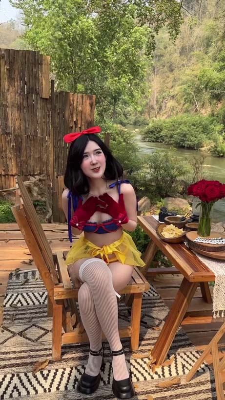 เบียร์ เดอะวอยซ์ แปลงโฉมเป็นสโนว์ไวท์ เวอร์ชั่นเซ็กซี่