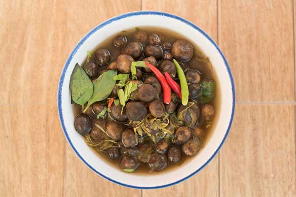 แกงเห็ดเผาะใบมะขามอ่อน รวมเมนูเห็ดเผาะ เมนูอาหารหน้าฝน เมนูเห็ด สูตรอาหาร