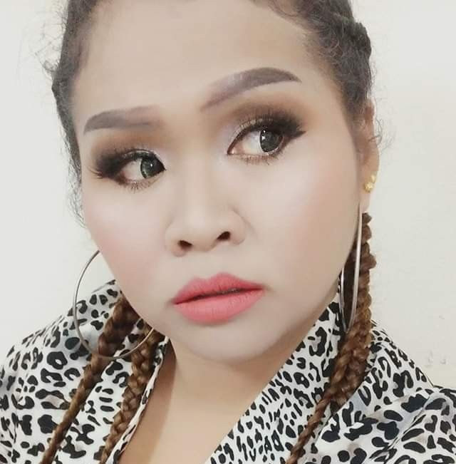 เจ๊ทรงหิว เน็ตไอดอล