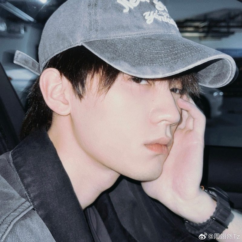 โจวอี้หราน zhou yiran