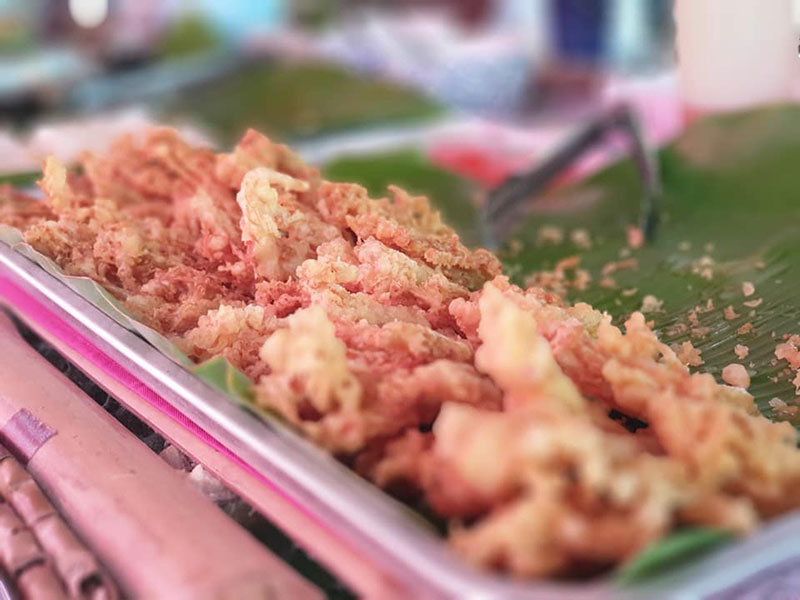 ที่เที่ยวอ่างทอง