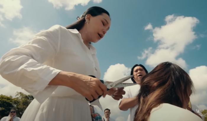 เจนี่ เทียนโพธิ์สุวรรณ บวชสามเณรีที่ศรีลังกา