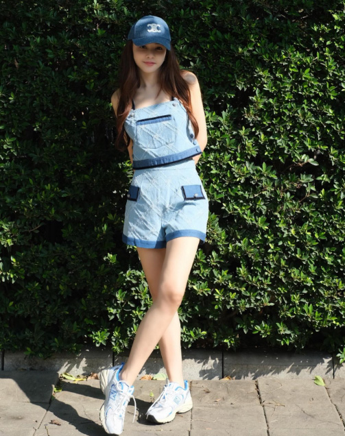 เป้ย ปานวาด กับ 15 แฟชั่นสไตล์เซ็กซี่ สวยเปรี้ยวจนใคร ๆ ก็ต้องเหลียว