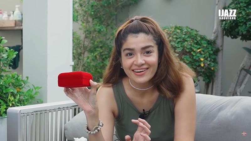 เมีย แจ๊ส ชวนชื่น