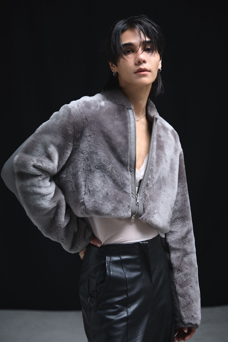 นั่งเล 5 line up