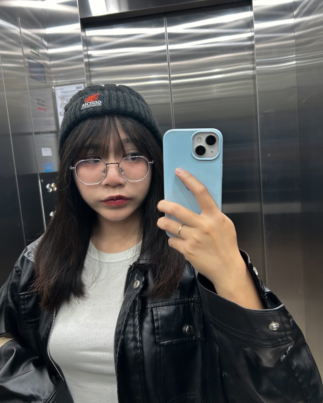 เปิดวาร์ป โม โมนิซึกะพาเพลิน