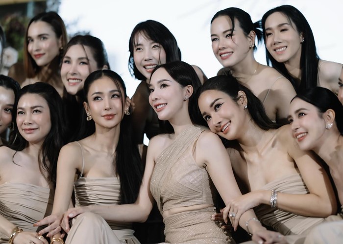 พลอย ภรรยา กันต์ กันตถาวร ร่วมแก๊งเพื่อนเจ้าสาว มิ้นท์ ณัฐวรา