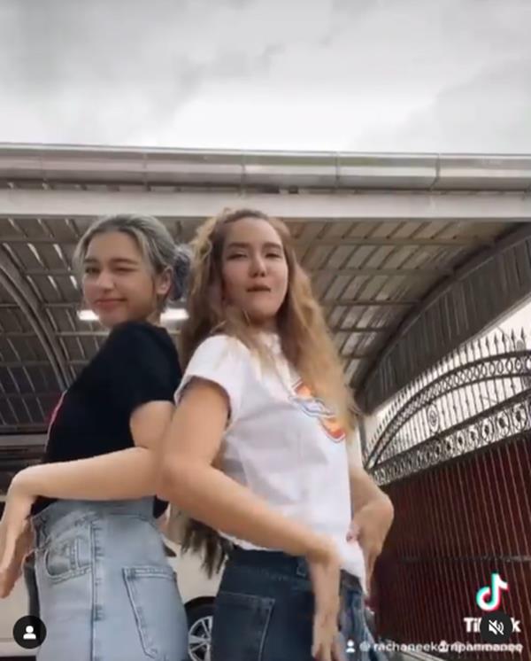 ต้อม รัชนีกร วีวี่ เวอร์โรนิก้า