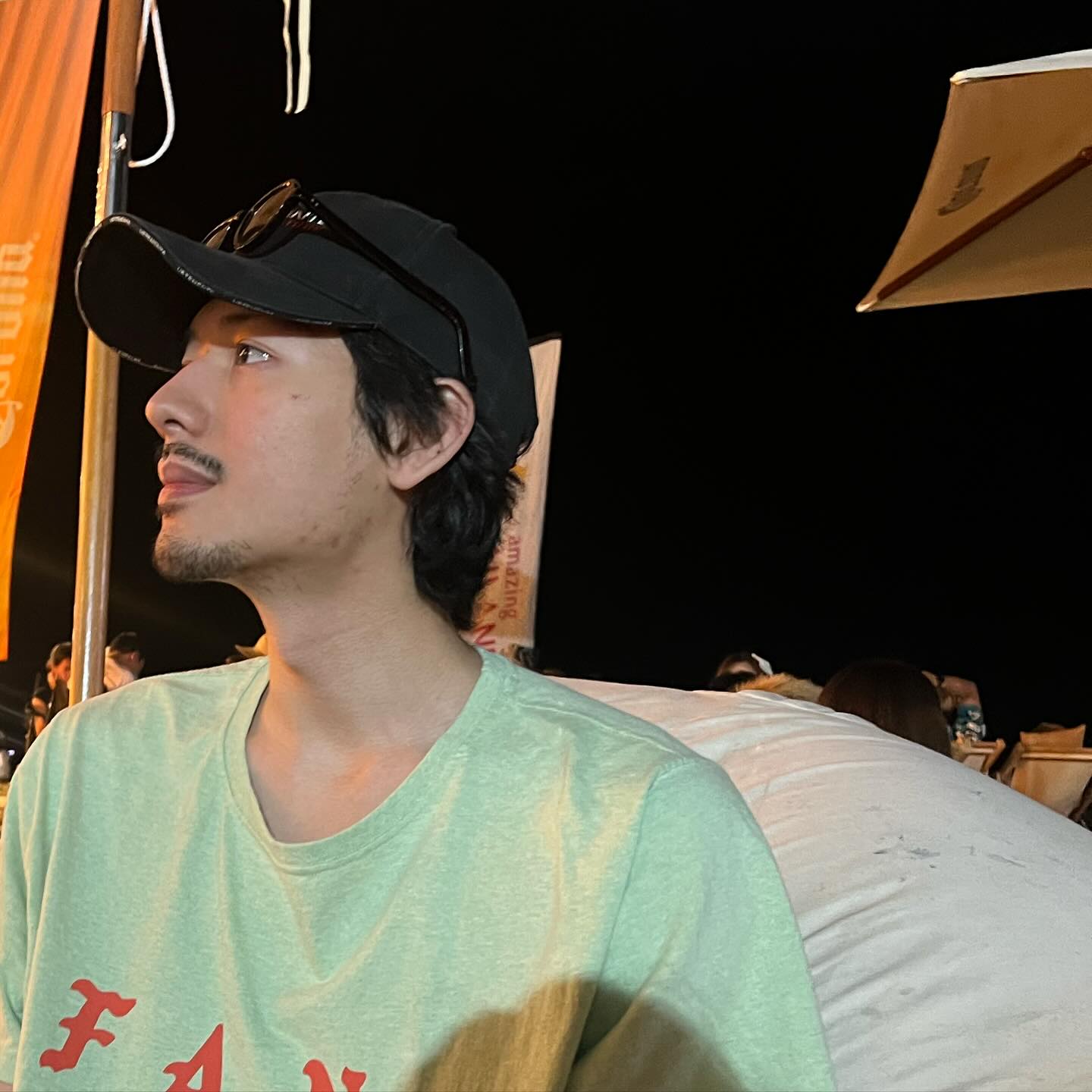 ทู สิราษฎร์