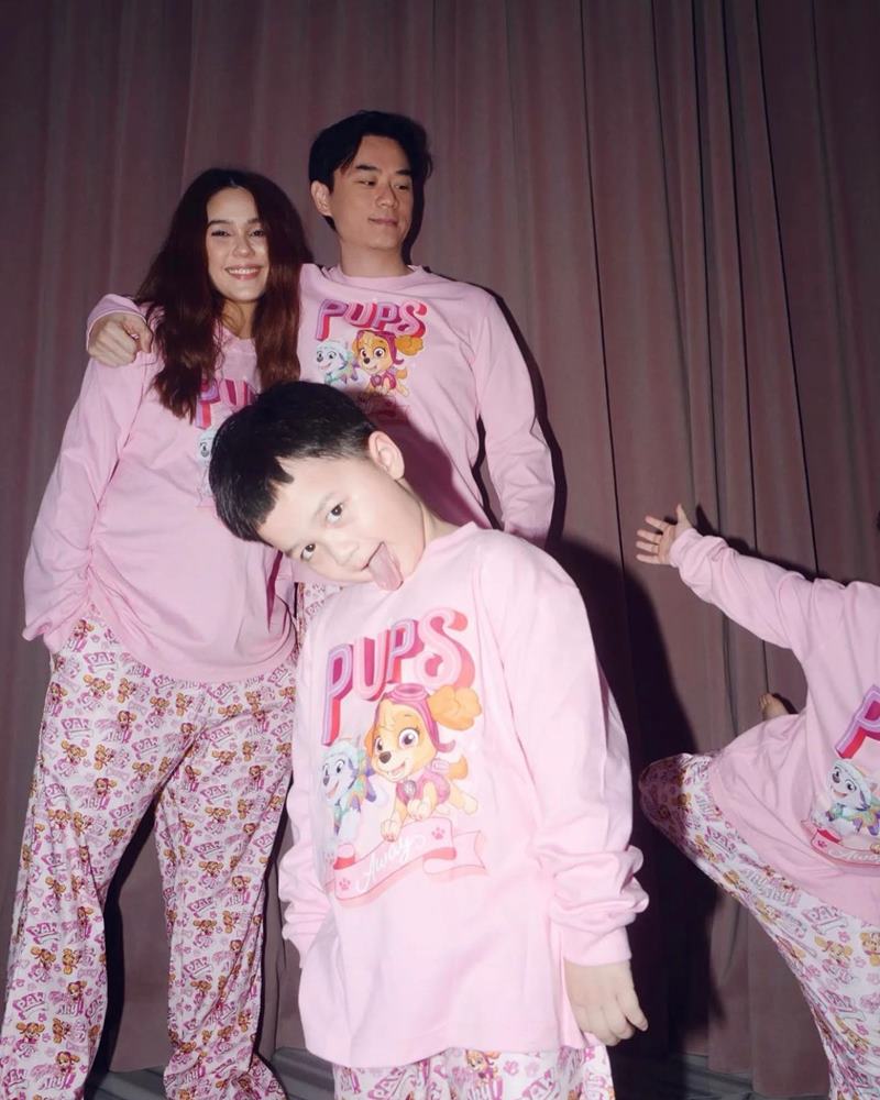 ชมพู่ น็อต 