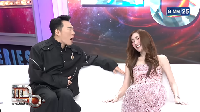 เบส รักษ์วนีย์ รับตรง ๆ ชอบ แจม รชตะ