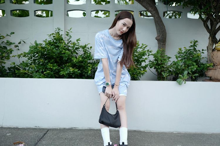 จีน่า ญีนา