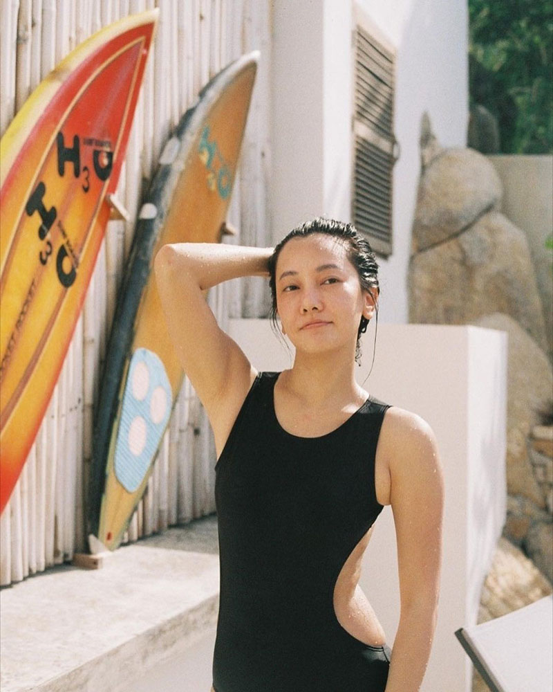 นุ่น วรนุช ชุดว่ายน้ำ