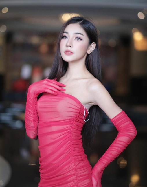 ปูเปรี้ยว สุชาณิการ์ มิสแกรนด์ไทยแลนด์